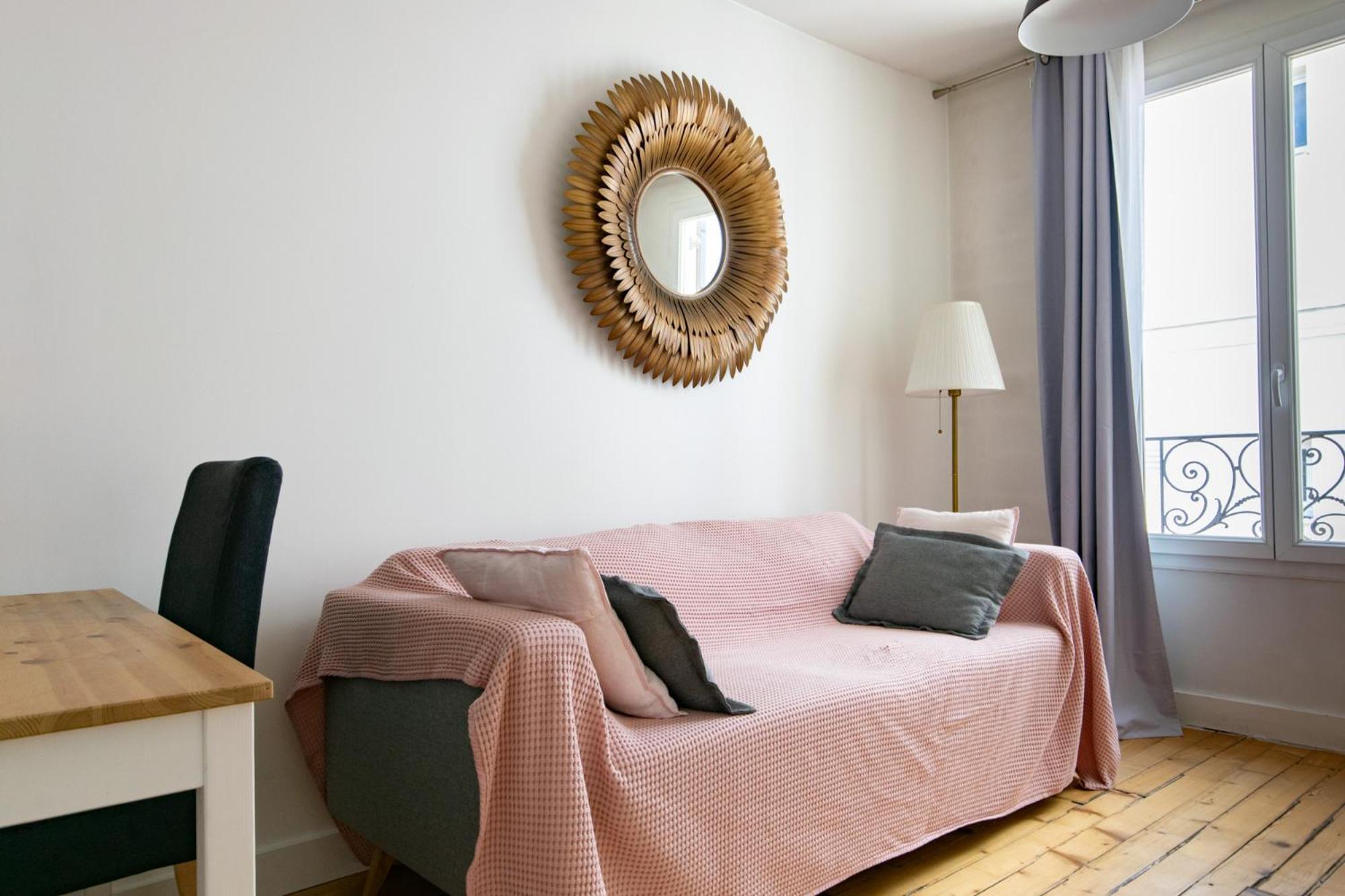 Cosy Au Chateau Et Bois Metro L1 Vincennes Exterior photo